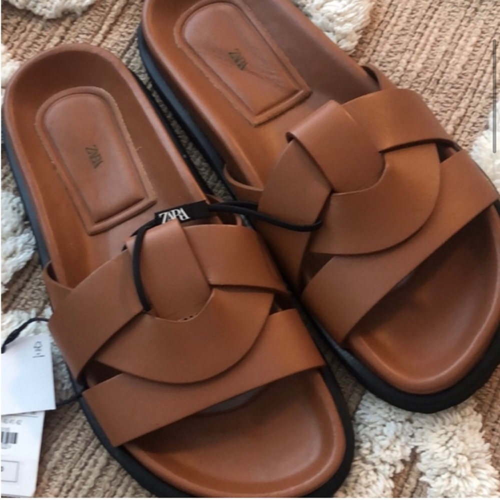 NWT ZARA LOW HEEL LEATHER SANDALS - Picture 9 of 9